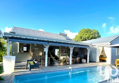 Maison à Le Moule (97160)