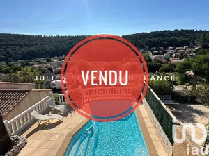 Maison à Carnoux-en-Provence (13470)