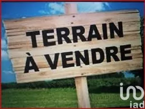 Land at Saint-Jean-de-Monts (85160)