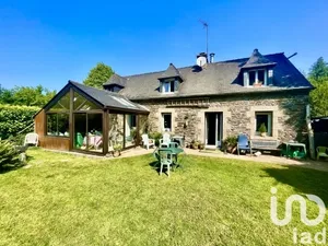 Longere at TREVE (22600)