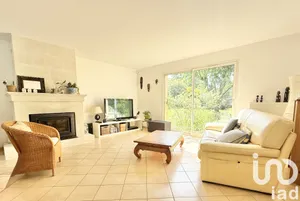 House at Cénac (33360)