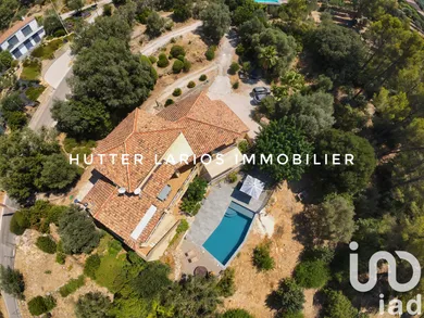 Maison à Solliès-Ville (83210)