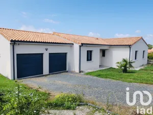 House at Somloire (49360)