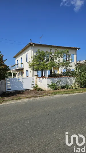 Maison à Meursac (17120)