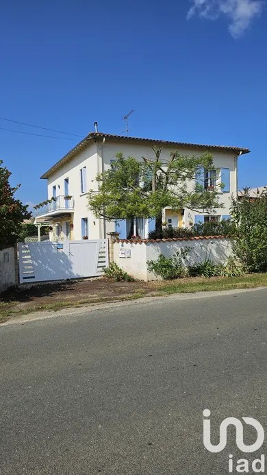 Maison à Meursac (17120)