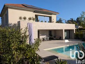 Maison à Saint-Didier-au-Mont-d'Or (69370)