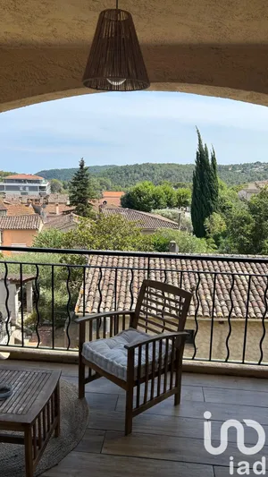 Apartment in Peymeinade (06530)