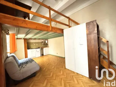 Apartment at Nîmes (30000)