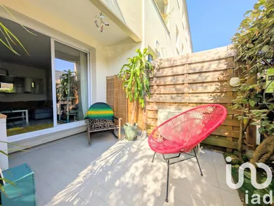 Apartment at Bordeaux (33200)