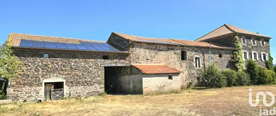 Domain at Mazeyrat-d'Allier (43300)