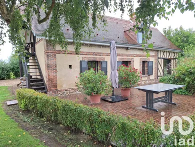 House at Breteuil (27160)