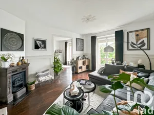 Apartment at Arpajon (91290)