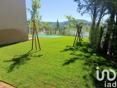 Architectural house at Éguilles (13510)