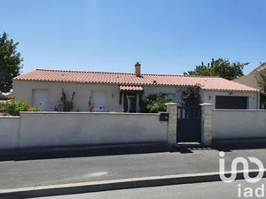 House at Bressuire (79300)