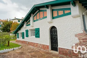 Traditional house at Bayonne (64100)
