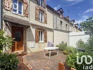 Village house at Saint-Germain-des-Prés (45220)