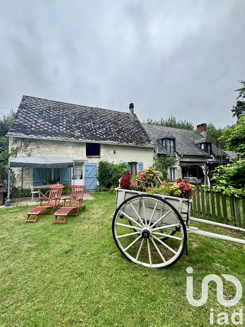 Maison 13 pièces 355 m² · à Mouliherne · 355 m² · 425 000 €