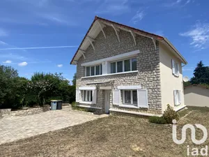Maison à Larchant (77760)