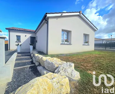 Maison à Béguey (33410)