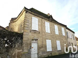 Maison de ville à Saint-Céré (46400)