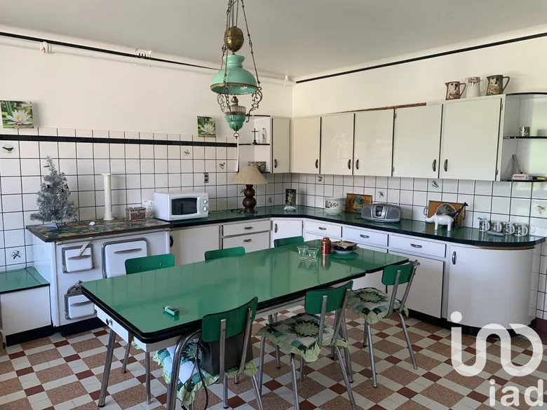 Maison 6 pièces 170 m² · à Parnoy-en-Bassigny · 170 m² · 120 000 €