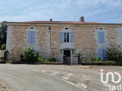 Domaine à Mareuil (24340)