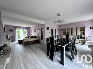 House at Saintry-sur-Seine (91250)
