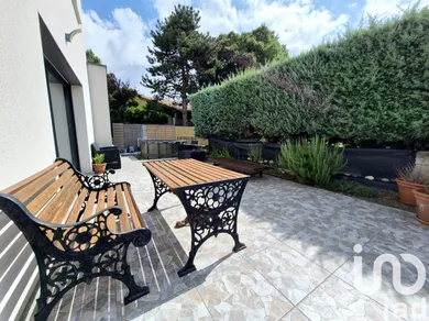 House in Alixan (26300)