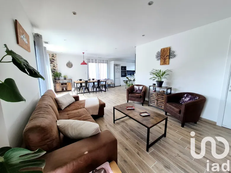 Maison 5 pièces 99 m² · à Alixan · 99 m² · 284 000 €