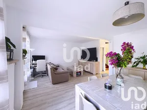 Maison à Combs-la-Ville (77380)