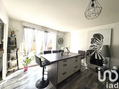 Apartment in Saint-André-de-Cubzac (33240)