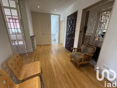 Apartment in Chambéry (73000)