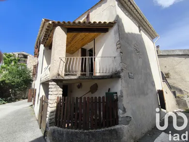 Village house at Lardiers (04230)