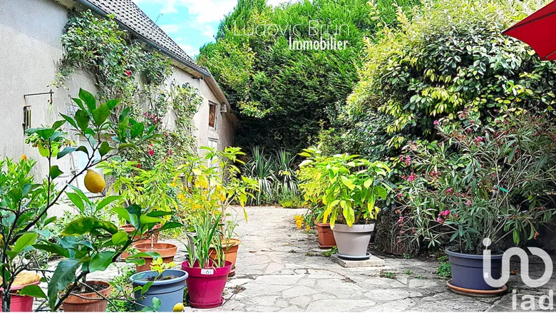 Maison 7 pièces 135 m² · à Treigny-Perreuse-Sainte-Colombe · 135 m² · 107 000 €