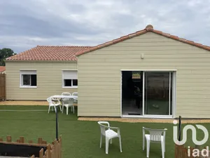Traditional house at Rouans (44640)