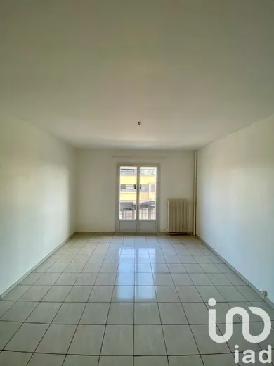 Apartment in Angoulême (16000)