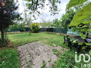 Apartment at Saint-Michel-sur-Orge (91240)