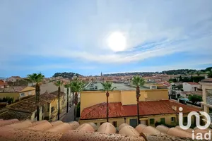 Apartment in Sanary-sur-Mer (83110)