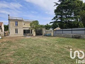 House at Orange (84100)