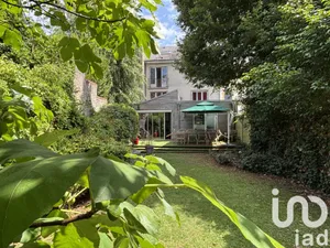 House at Orléans (45100)