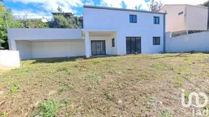 House at La Riviere (97421)