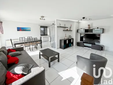 Duplex at Villepinte (93420)