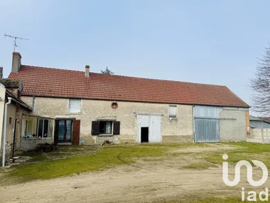 Ferme à Cléry-Saint-André (45370)