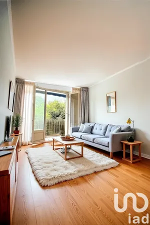 Apartment at Maisons-Alfort (94700)