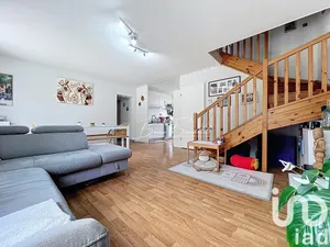 House at Sadirac (33670)