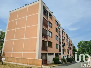 Apartment at Corbeil-Essonnes (91100)