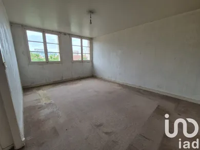Apartment in Colombes (92700)