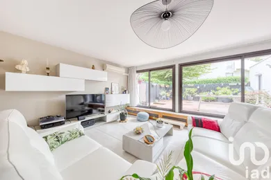 Apartment in Champs-sur-Marne (77420)