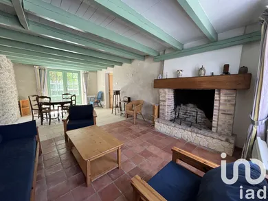 Village house in Terres-de-Haute-Charente (16270)