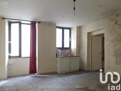 Immeuble à Marvejols (48100)